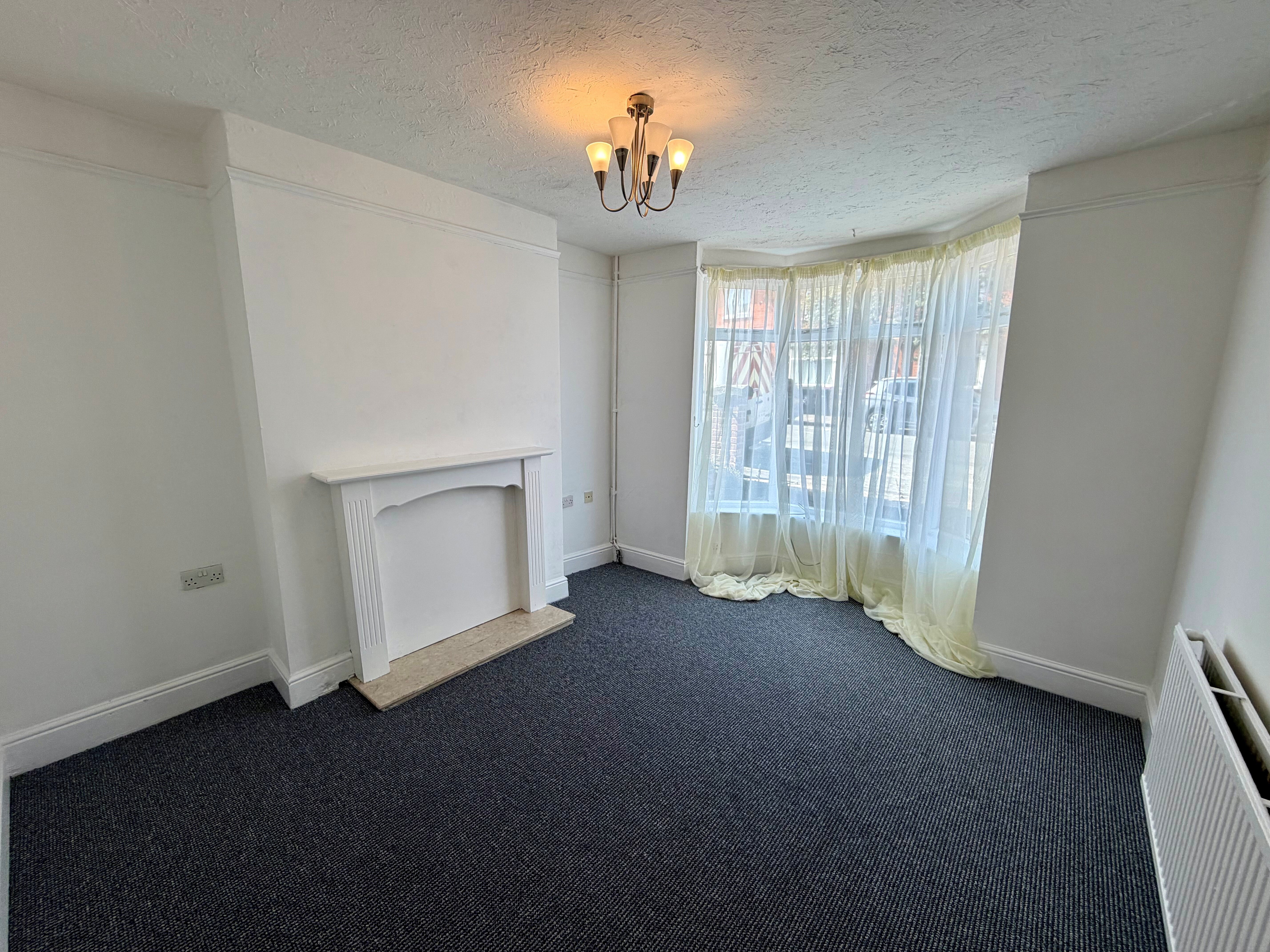 Flat Houghton Road in South Kesteven