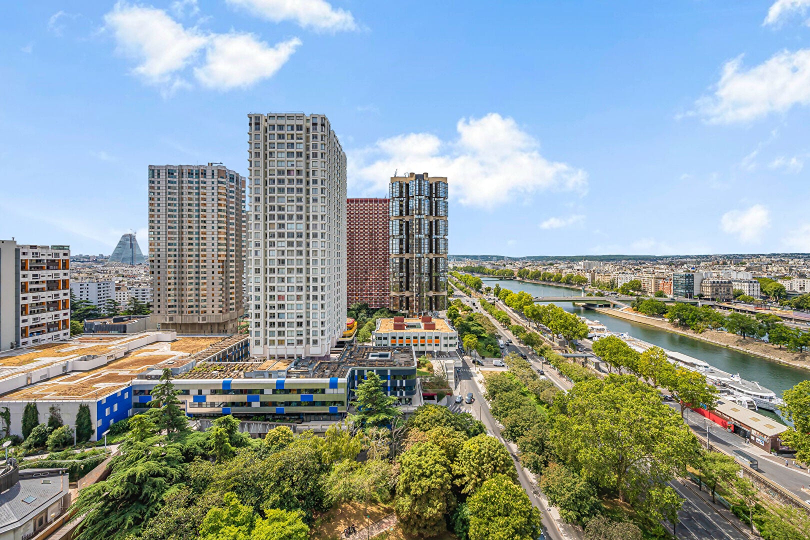 Flat Boulevard de Grenelle in Paris