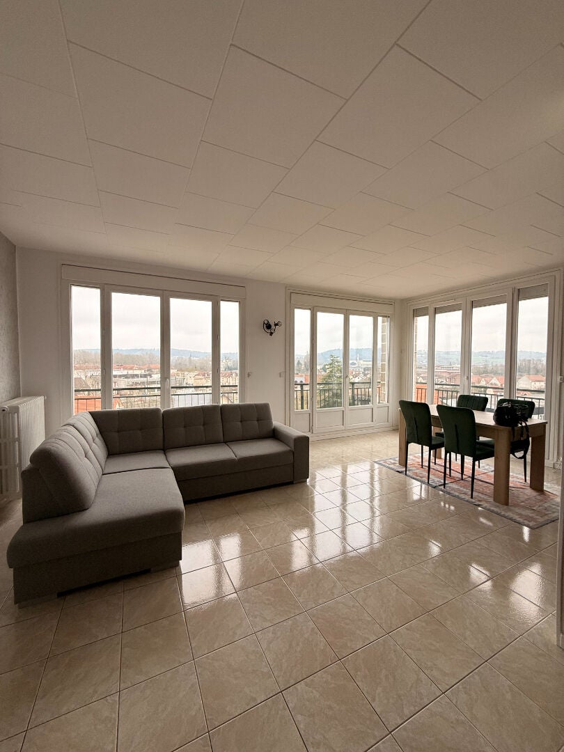 Appartement D 831 à Nampteuil-sous-Muret