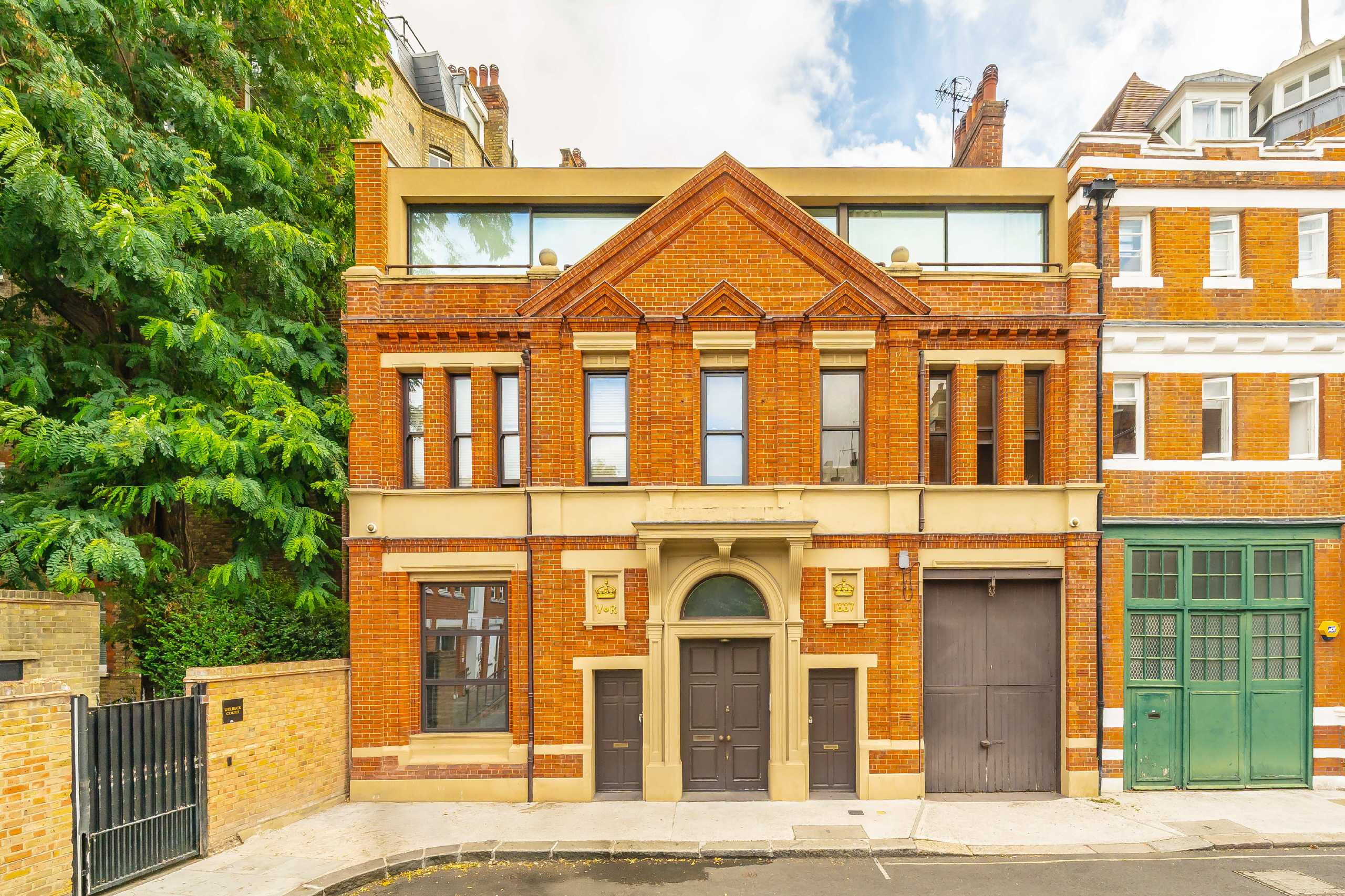Flat Avonmore Road in Greater London