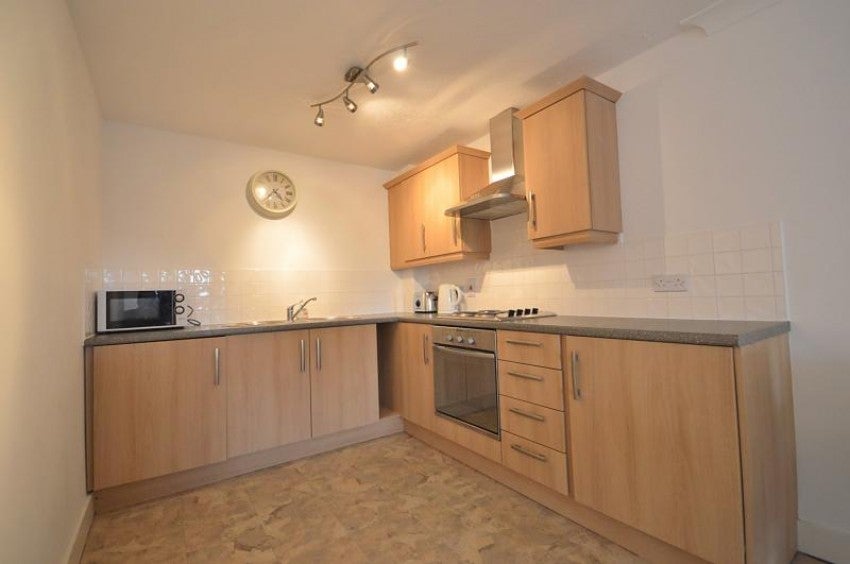 Flat Gainsborough Road in Warrington