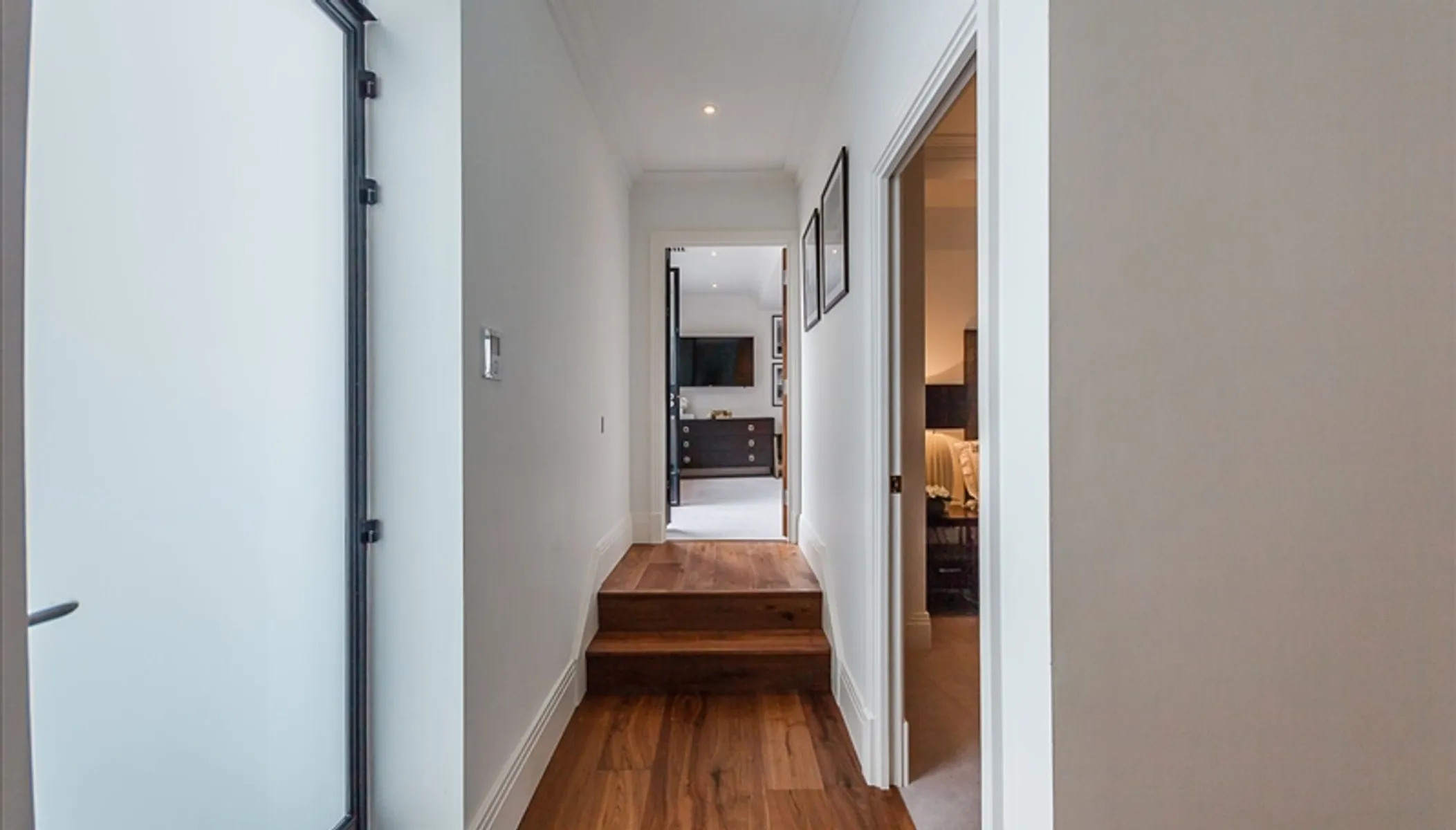 Flat Rainville Road in Greater London