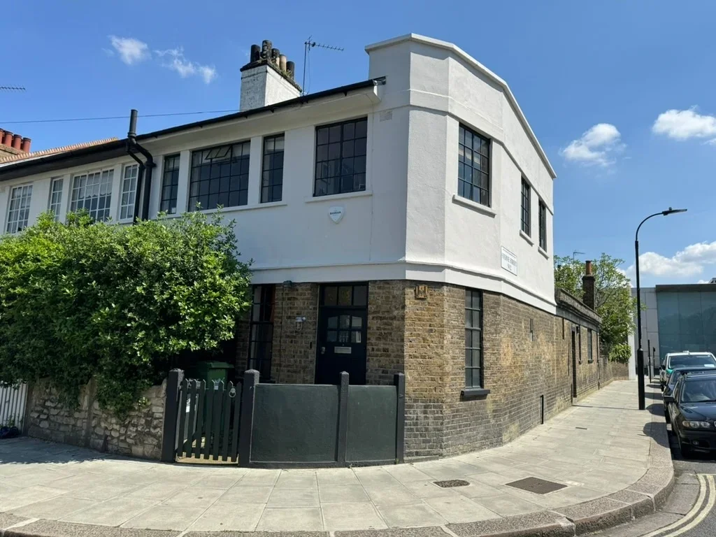 House Sterne Street in Greater London