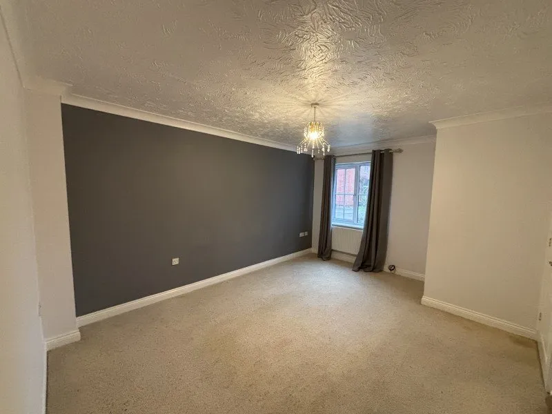 House Youngs Close in Newark and Sherwood