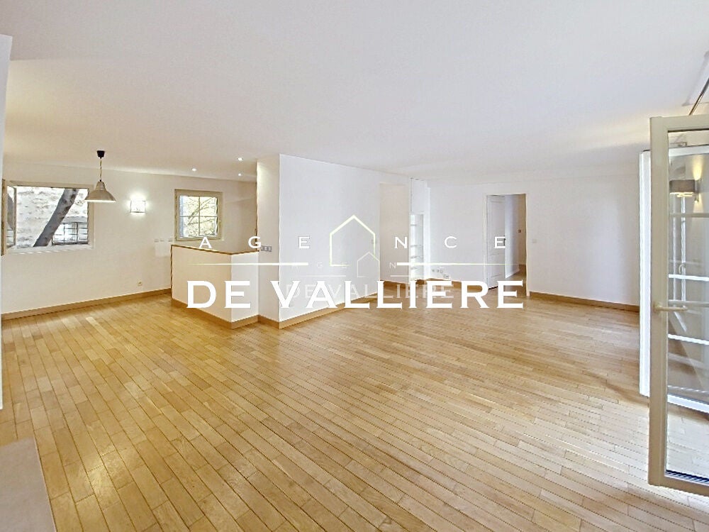 Flat Rue Paul Vaillant-Couturier in Nanterre