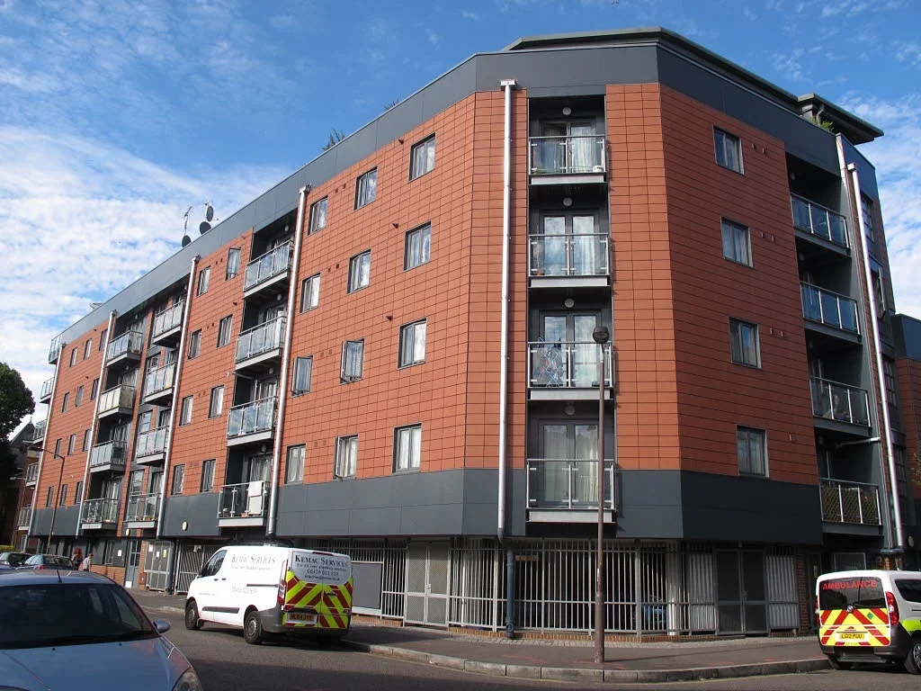 Flat Varcoe Road in Greater London