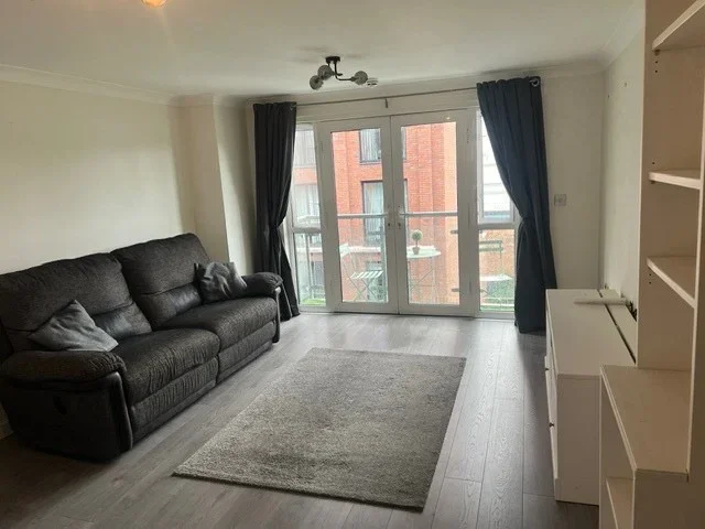Flat Varcoe Road in Greater London
