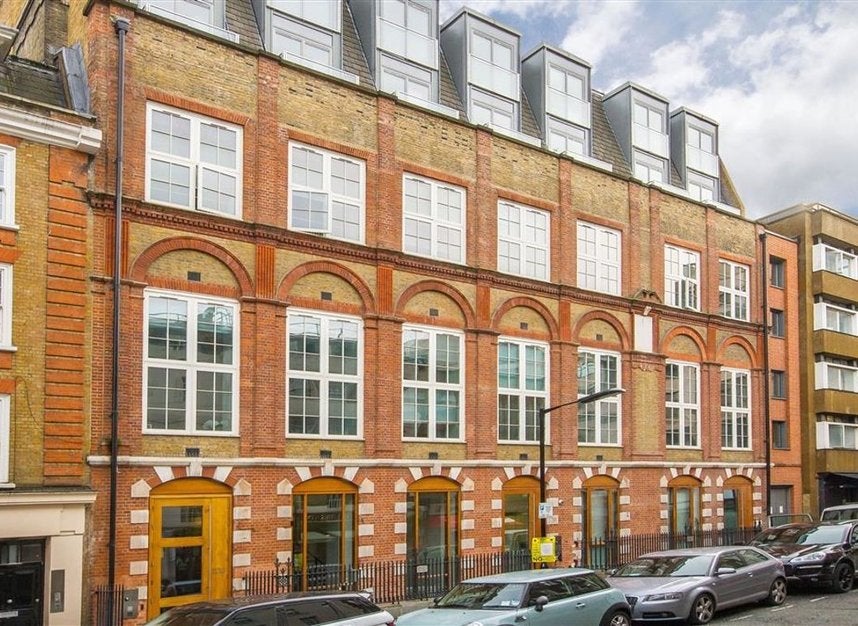 Flat Picton Place in City of Westminster