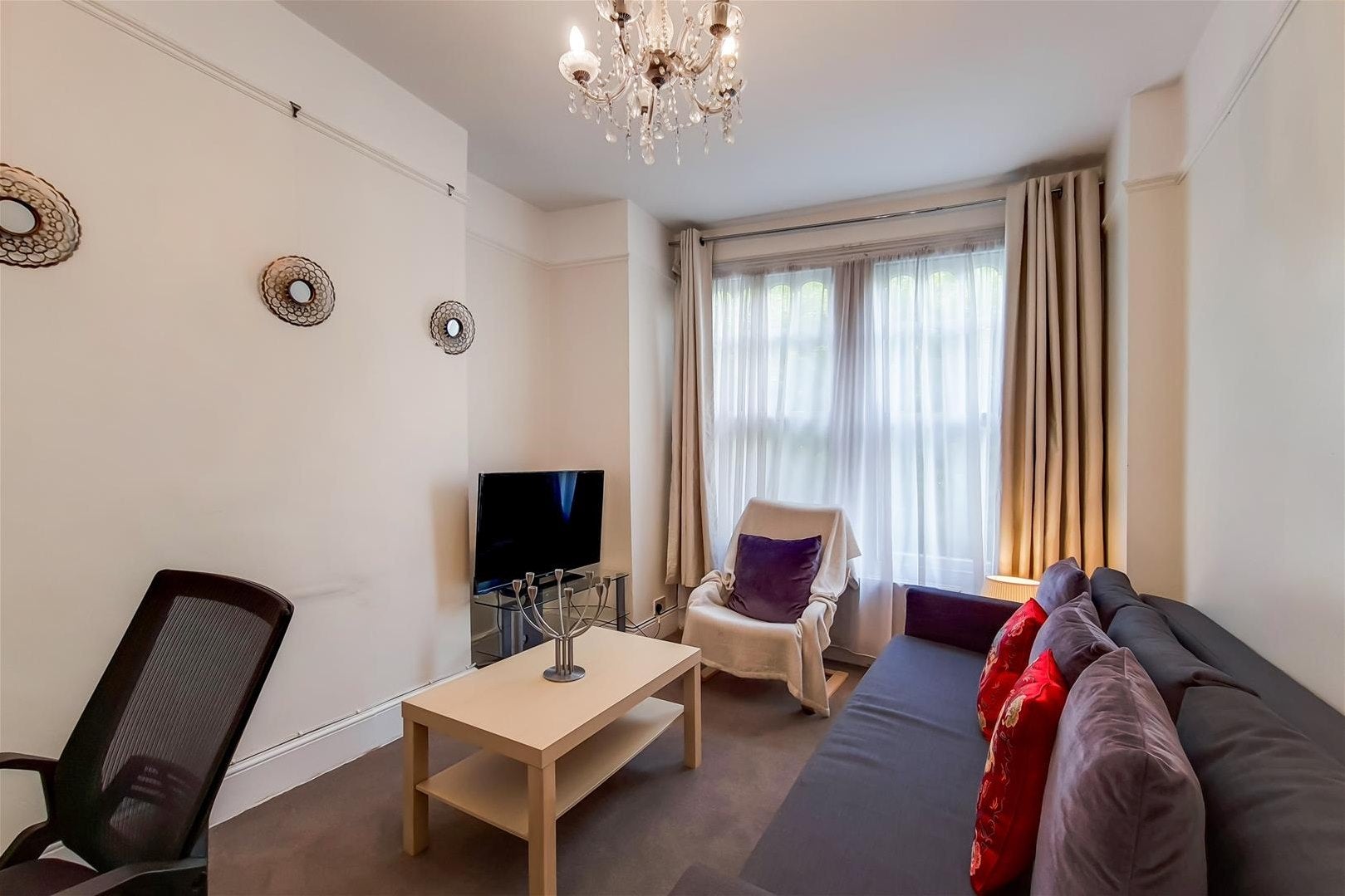 Flat Parfrey Street in Greater London