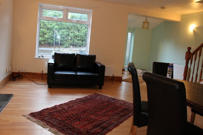 Room Yardley Square in Sheffield