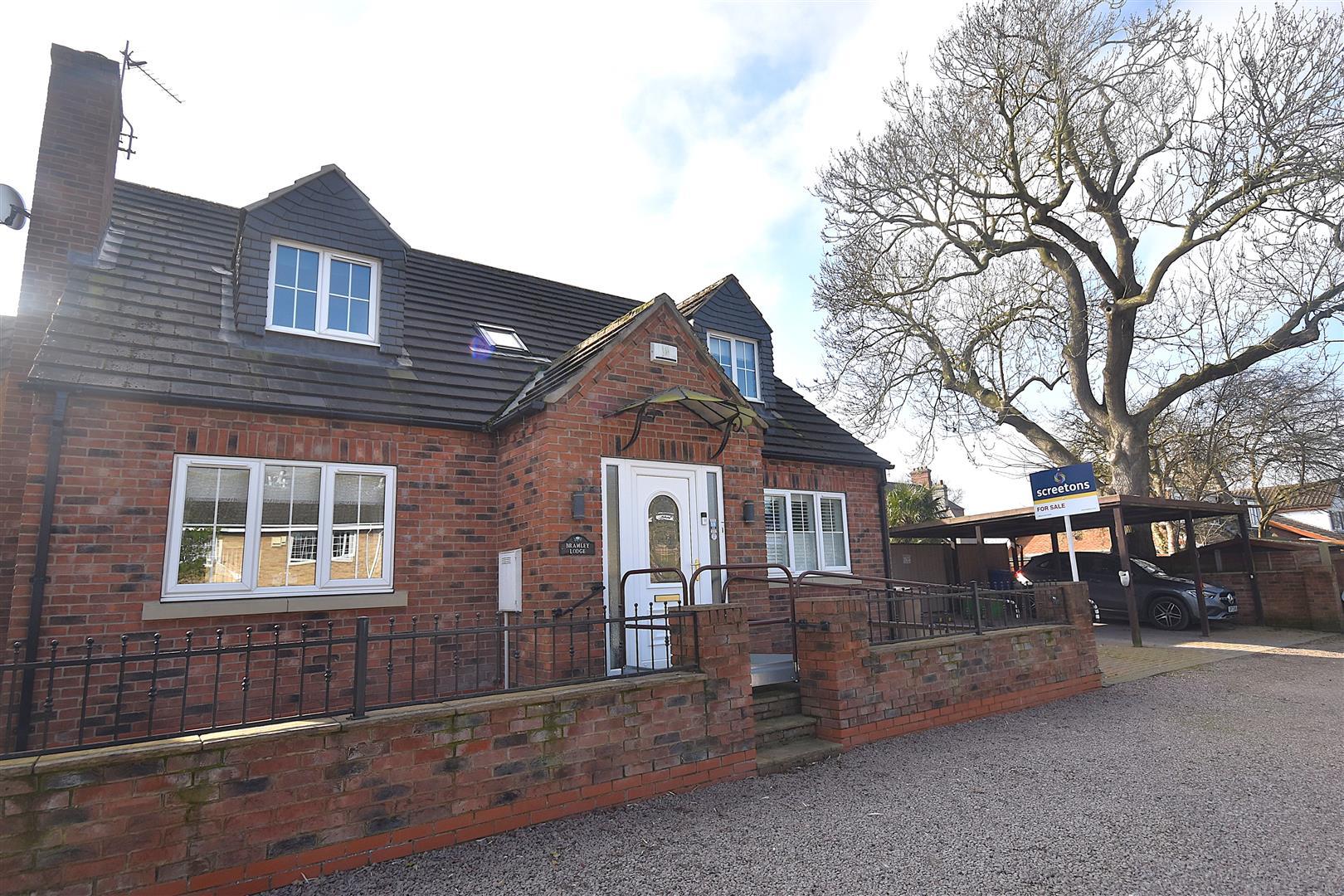 House Millhouse Lane in Goole