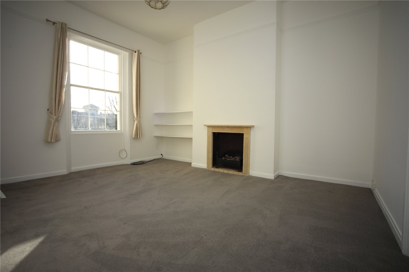 Flat Malvern Place in Cheltenham
