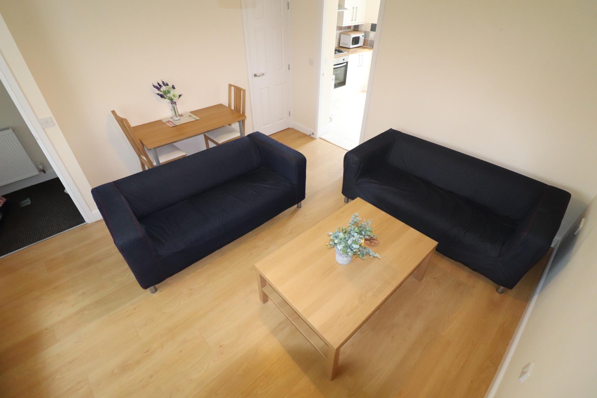 Room Western Approach in Chester