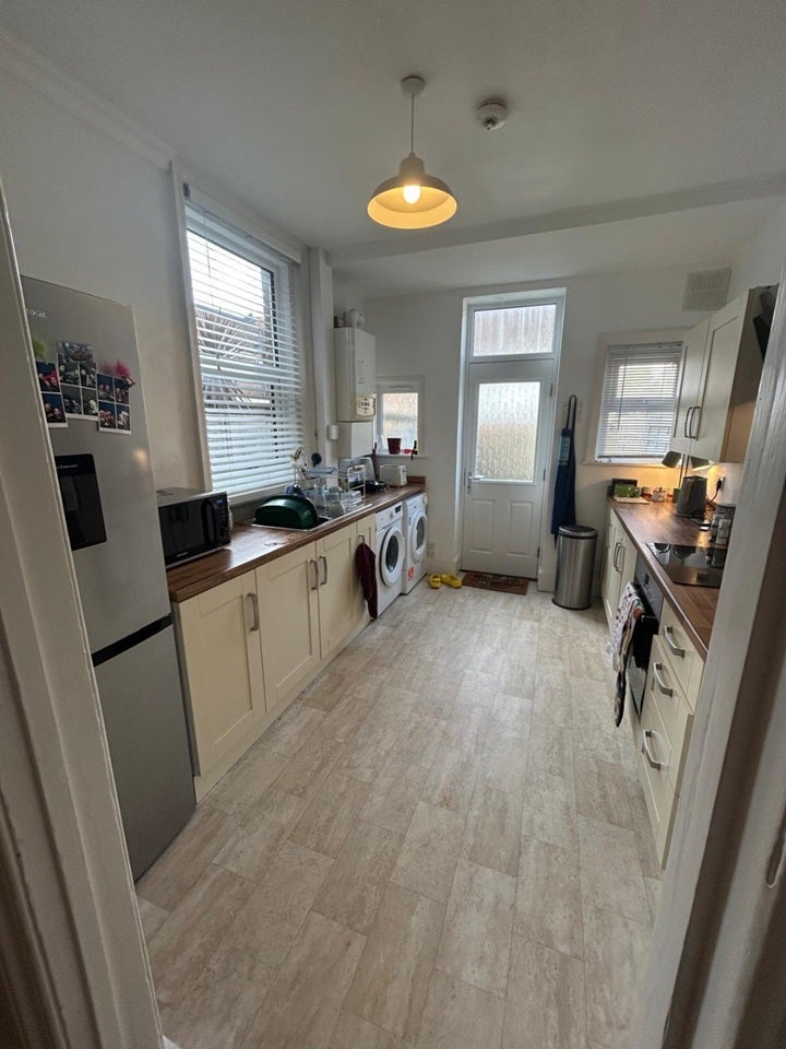 Room Bexhill Road in Eastbourne