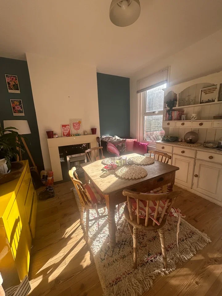Room Bexhill Road in Eastbourne