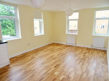 Flat Boltro Road in Mid Sussex