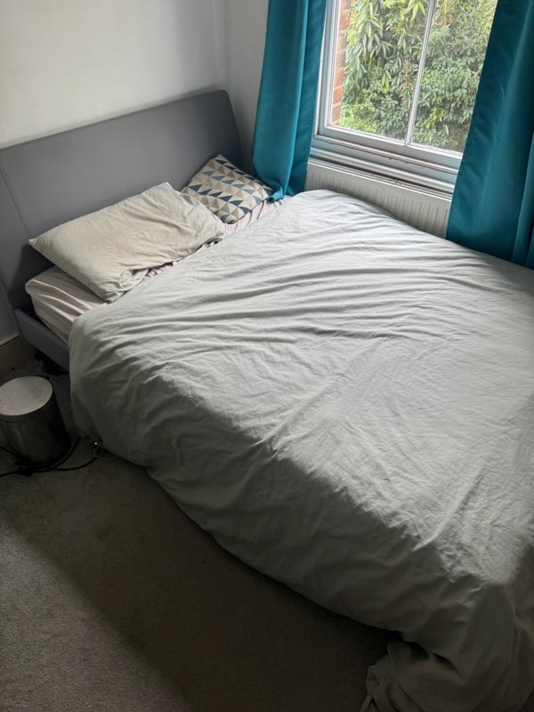 Room Battledean Road in Greater London