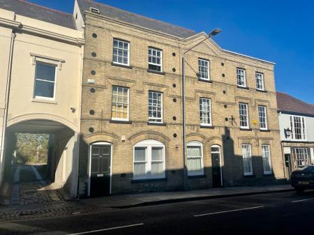 Flat East Hill in Colchester