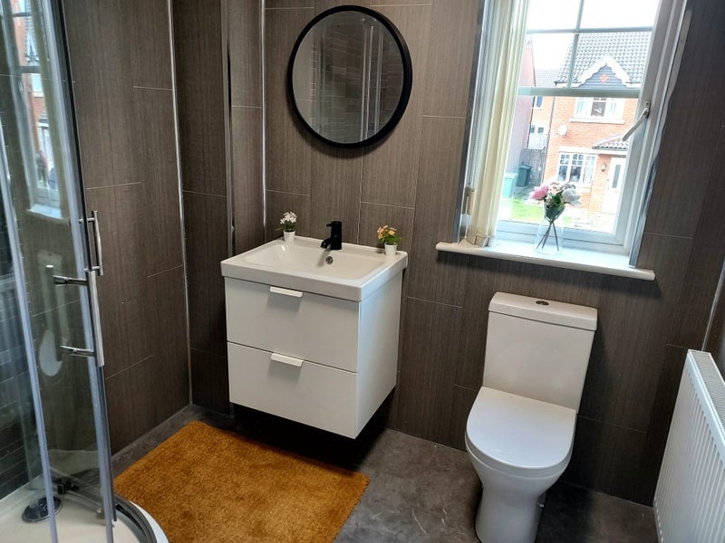 Room Ovett Gardens in Gateshead