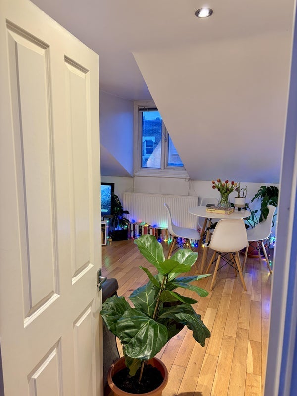 Room Brailsford Road in Greater London