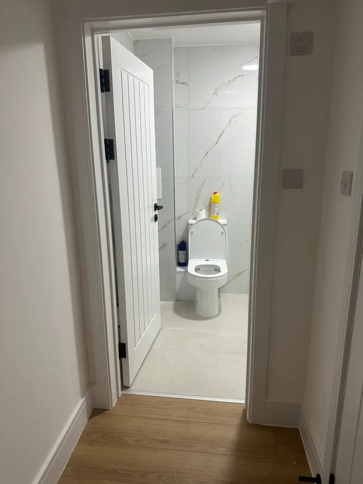 Flat Frankland Road in Greater London
