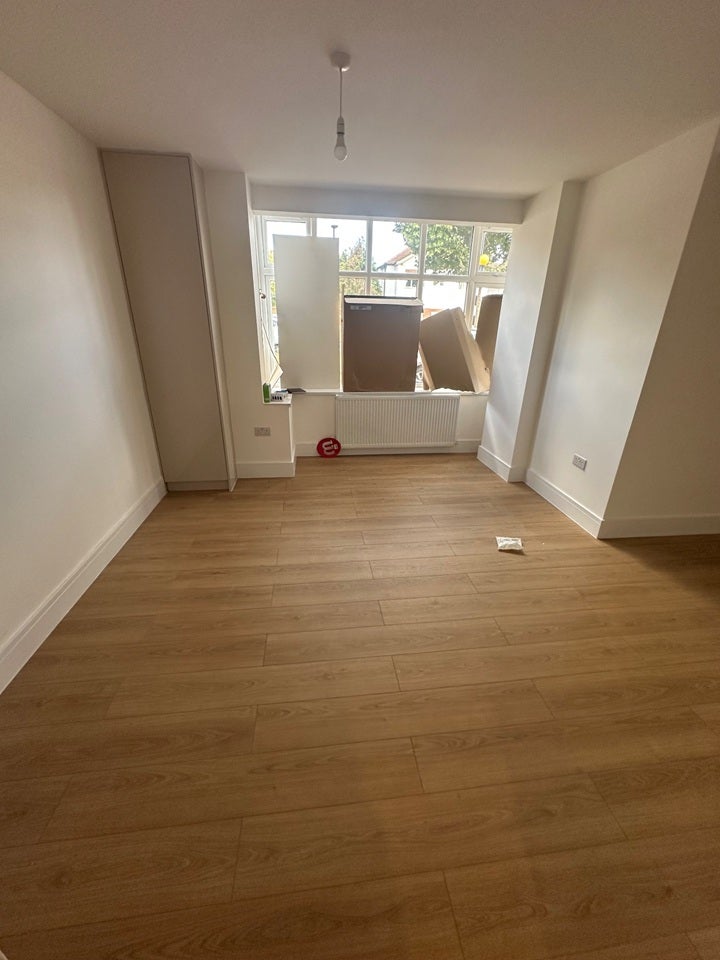Flat Frankland Road in Greater London