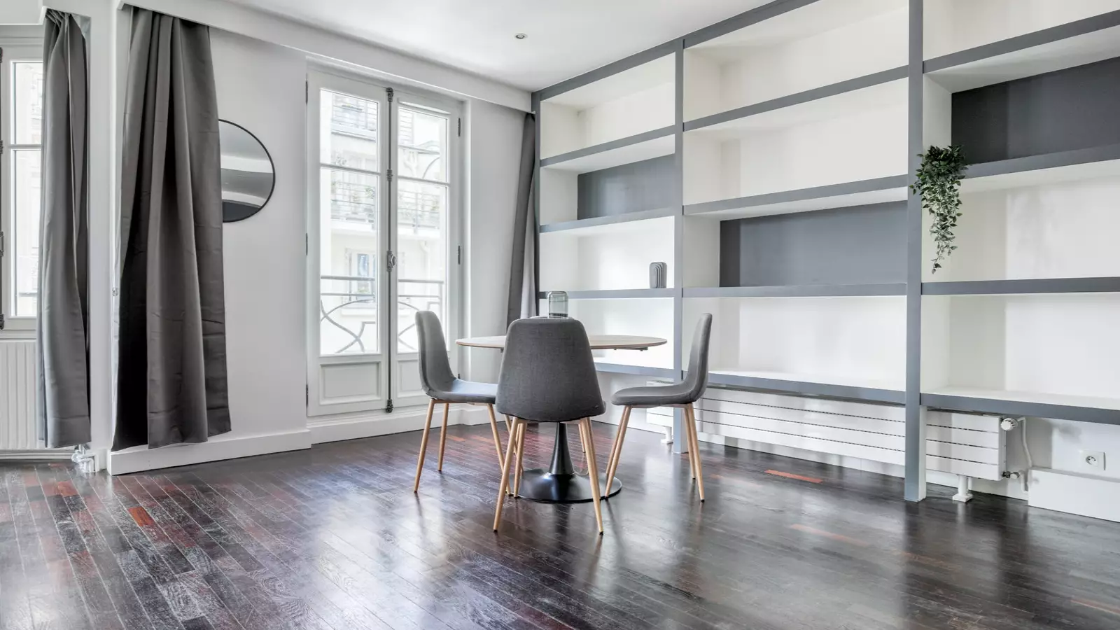 Appartement Avenue Matignon à Paris