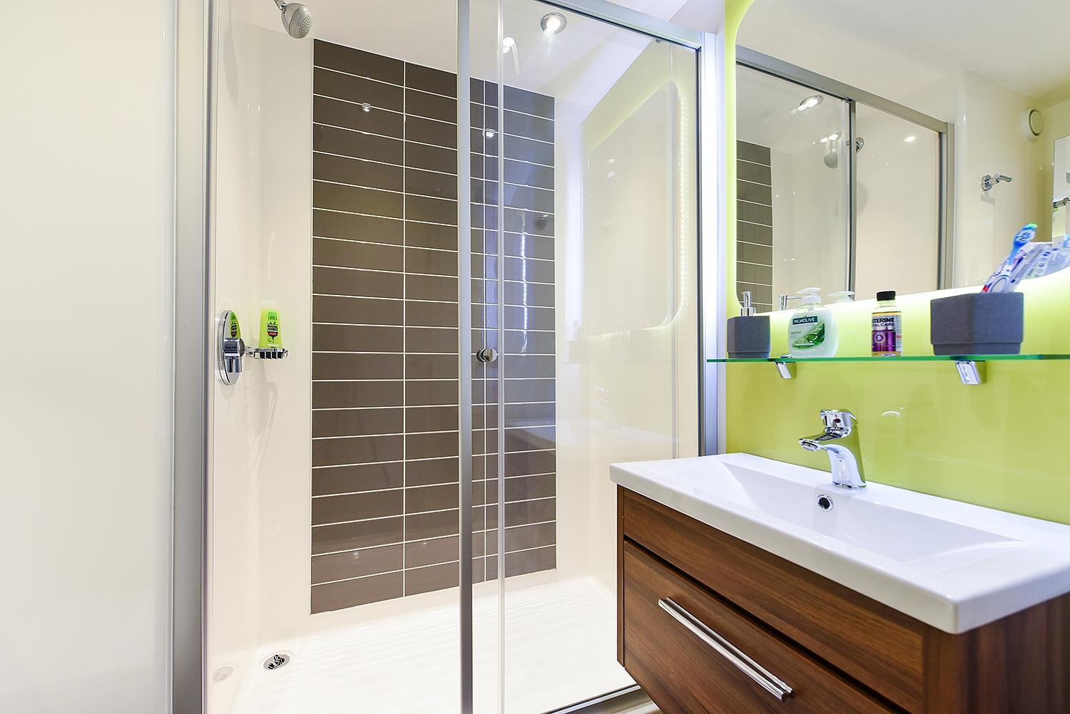 Room Blandford Square in Newcastle upon Tyne