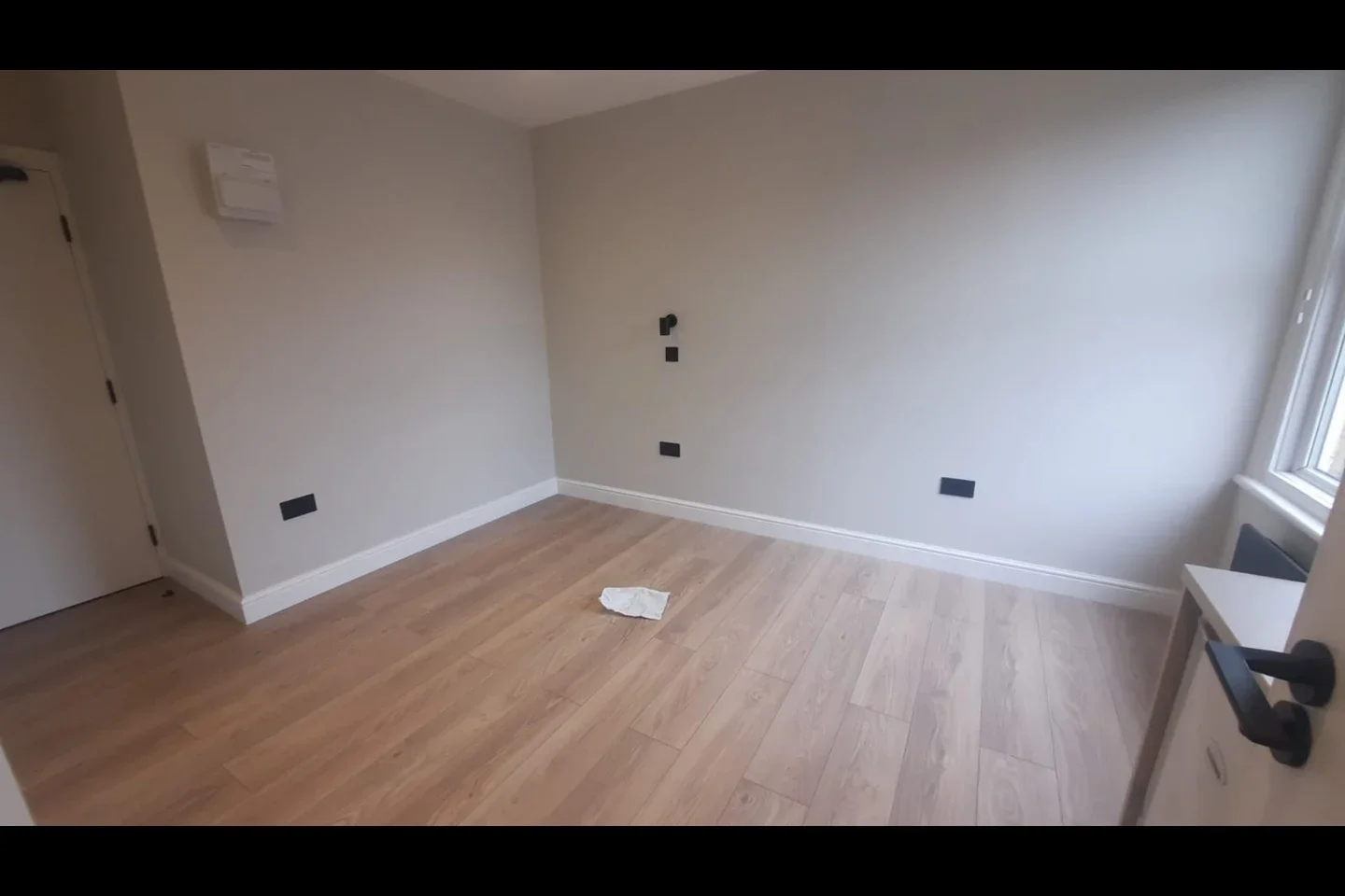 Flat Parklands in Greater London