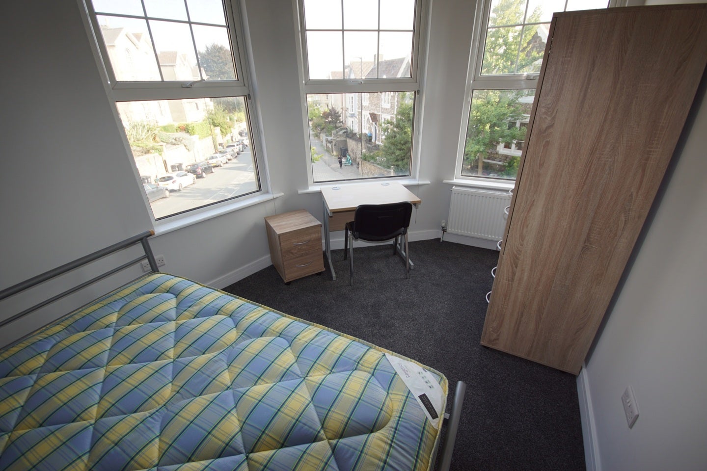 Flat Lower Redland Road in Bristol