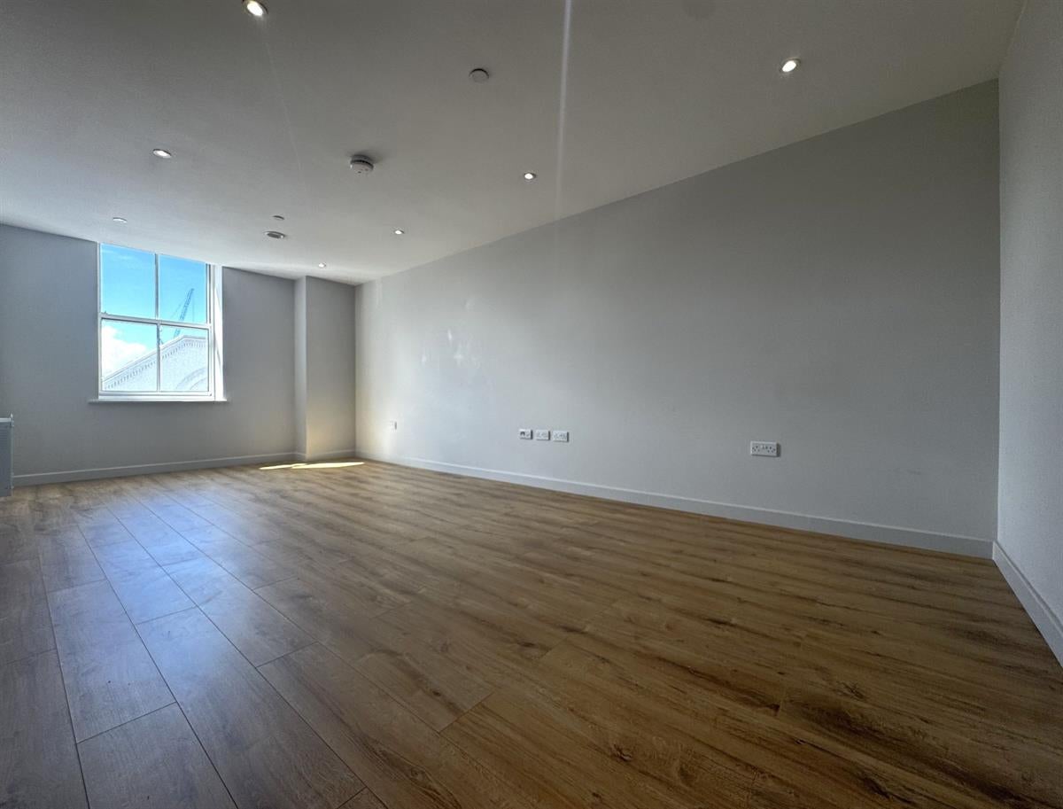 Flat Calverley Street in Tunbridge Wells