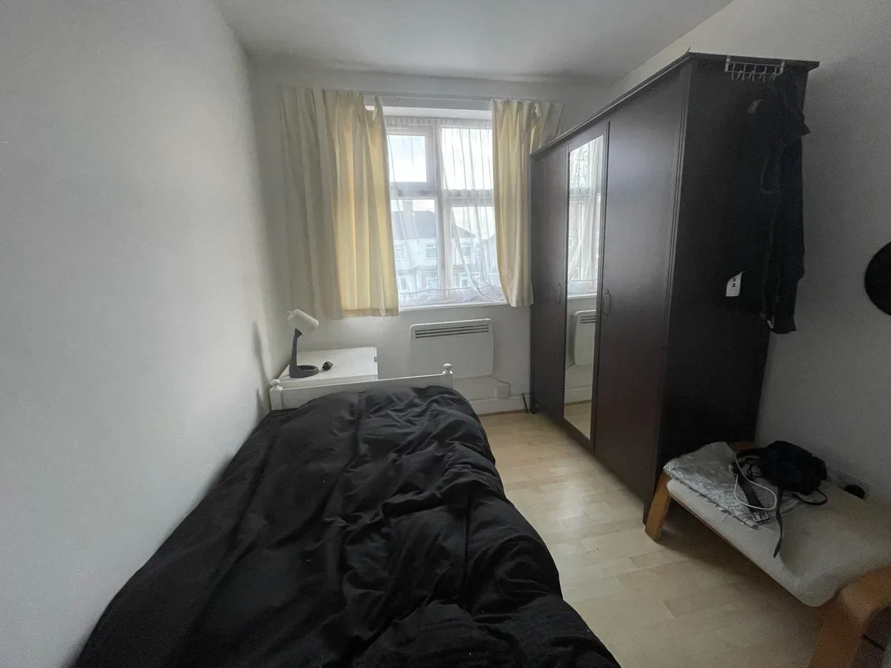 Flat Eton Road in Greater London