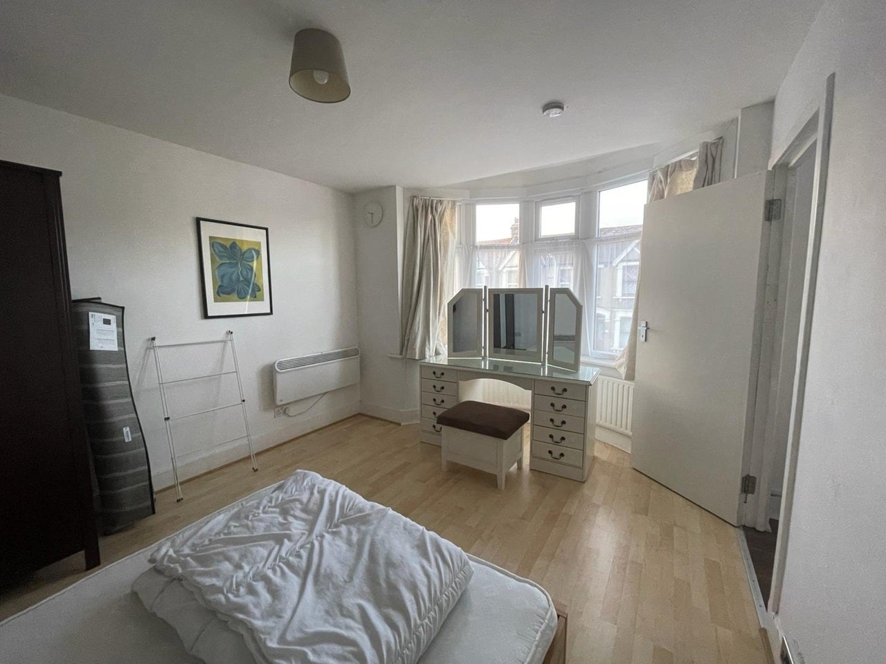 Flat Eton Road in Greater London