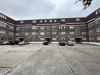 House Queen's Avenue in Greater London
