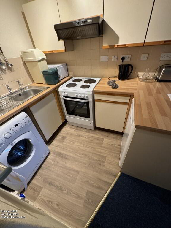 Flat New Mart Road in City of Edinburgh