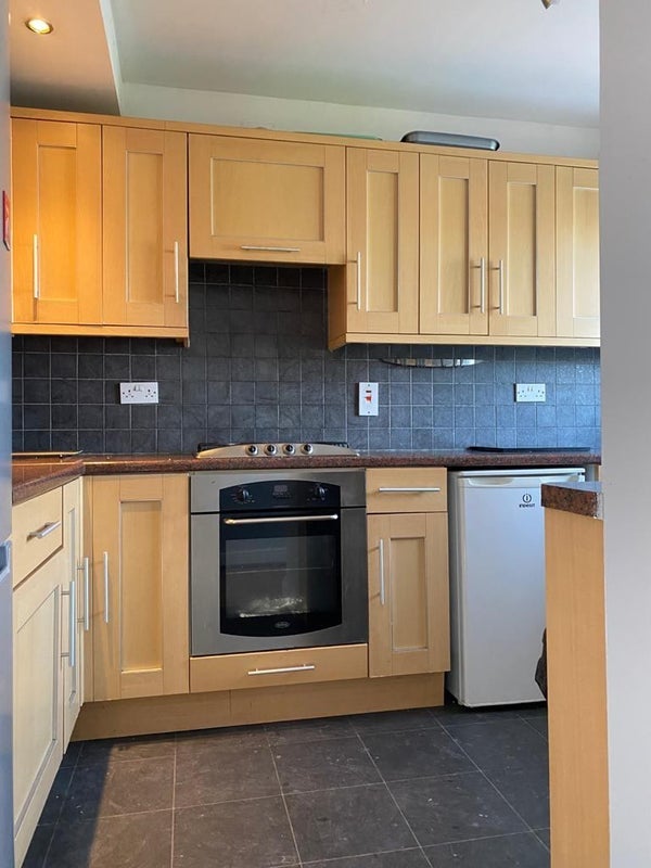Room Wolsey Crescent in Greater London