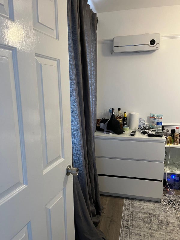 Room Wolsey Crescent in Greater London