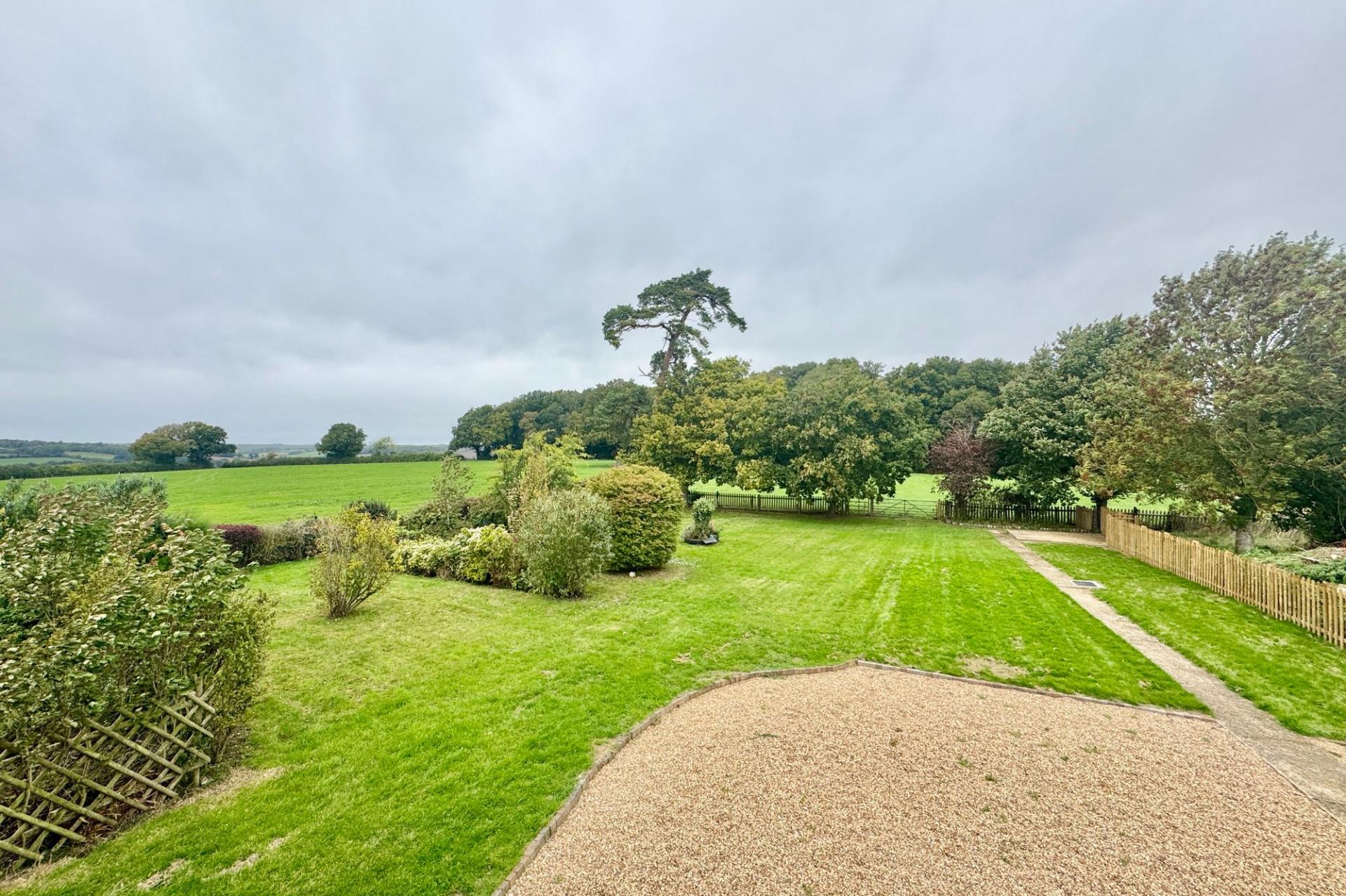 House Dodds Lane in Dacorum