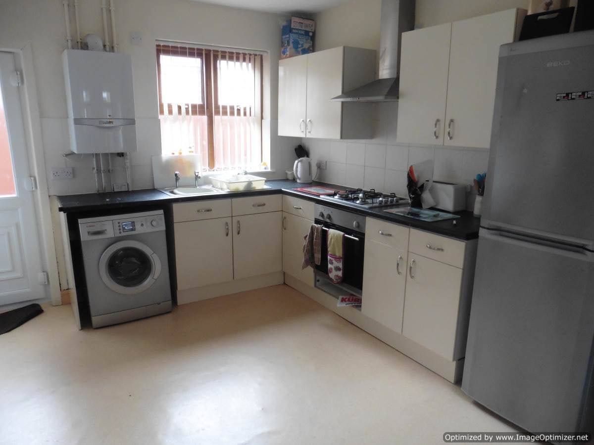 Room Princes Road in Stoke-on-Trent