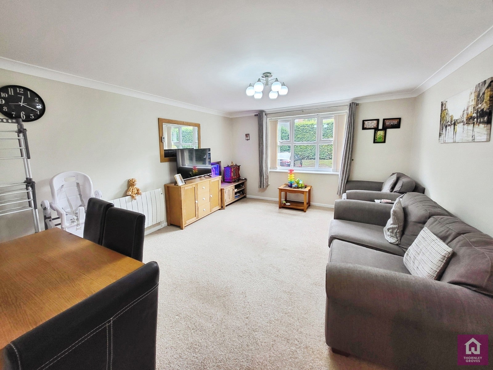 Flat Charlton Drive in Trafford