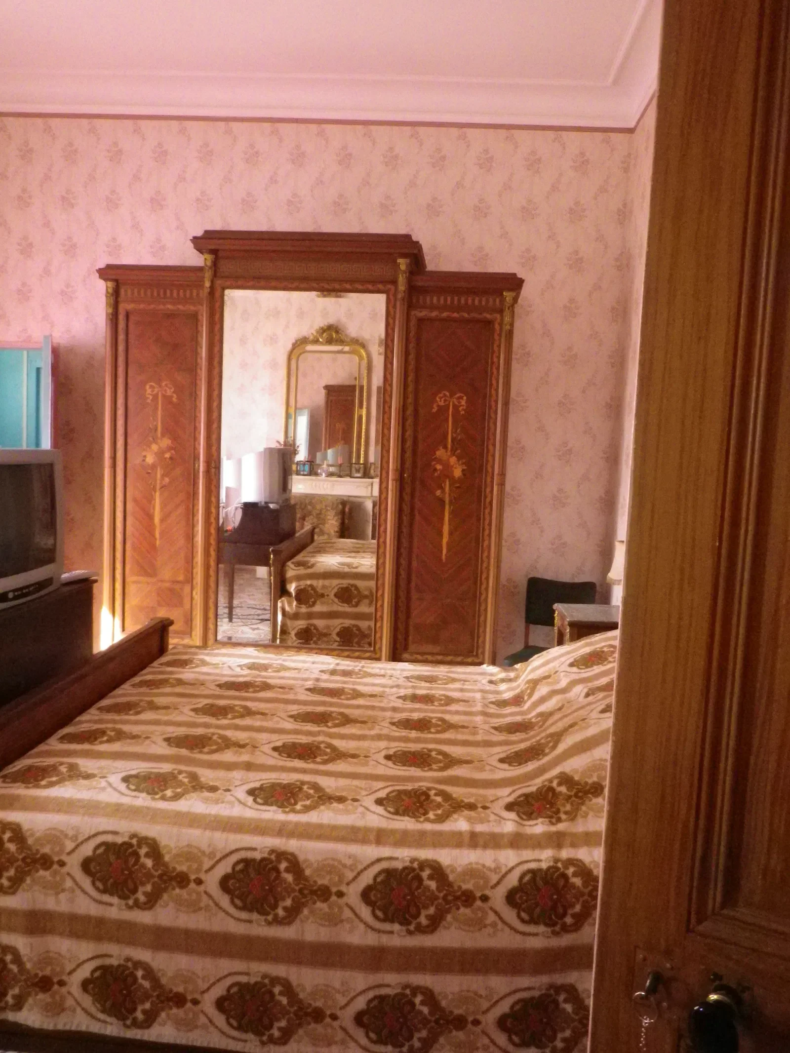 Chambre Mas de Guyot à Fontanès