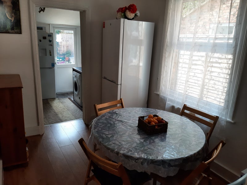 Room Winchester Road in Greater London