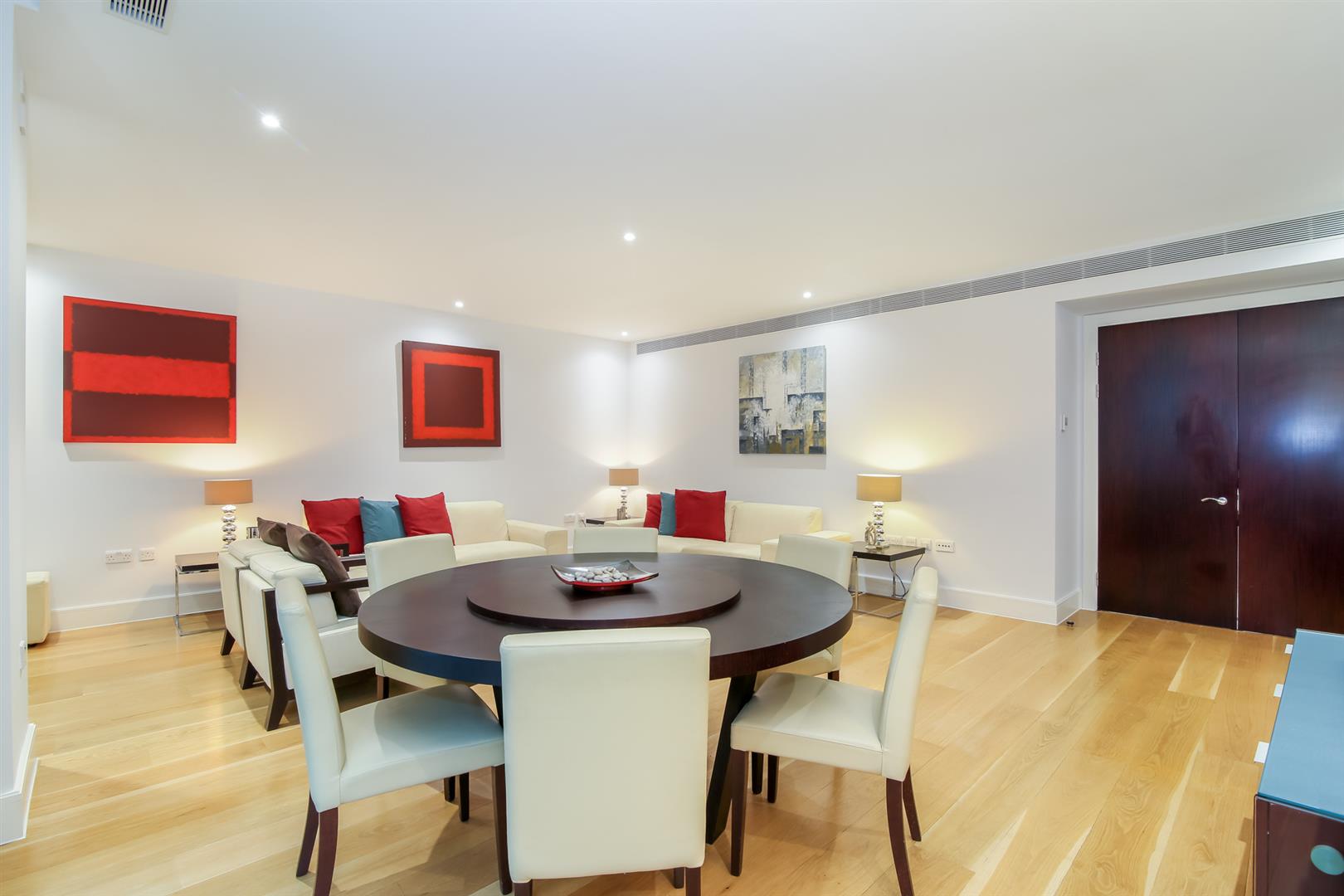 Flat Knightsbridge in City of Westminster