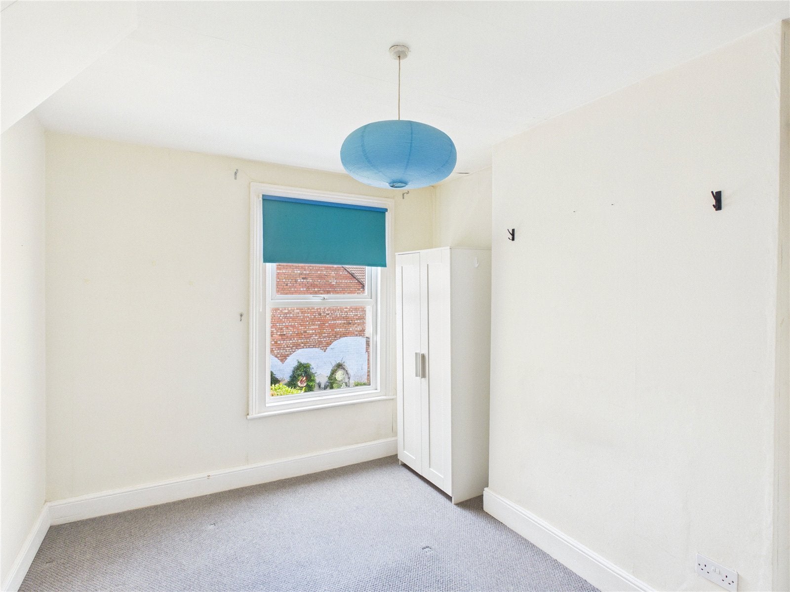 Flat Raleigh Road in Bristol
