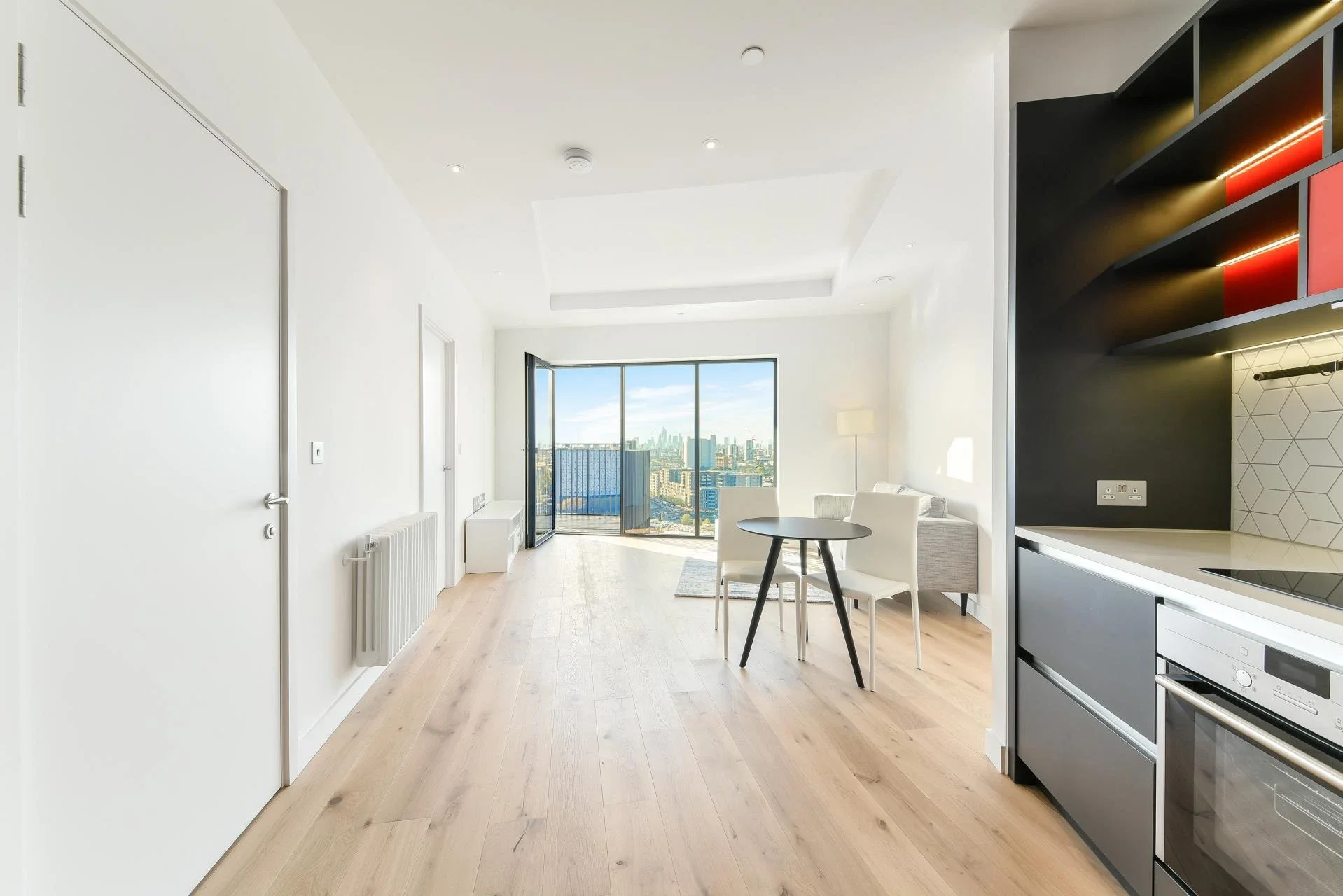 Flat Lyell Street in Greater London