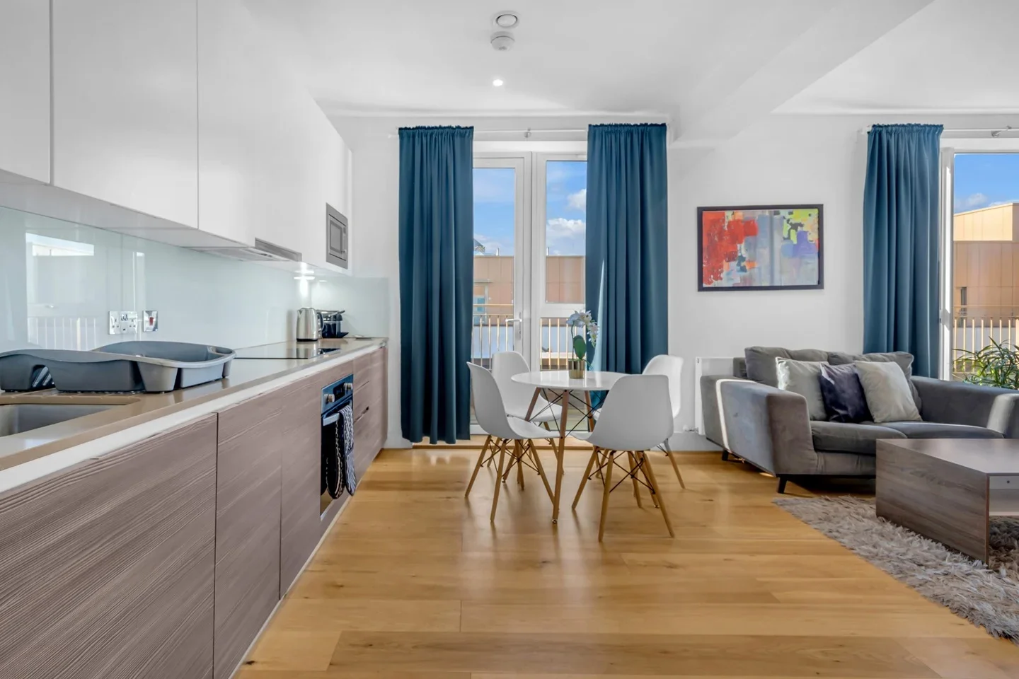 Flat Balfour Road in Greater London