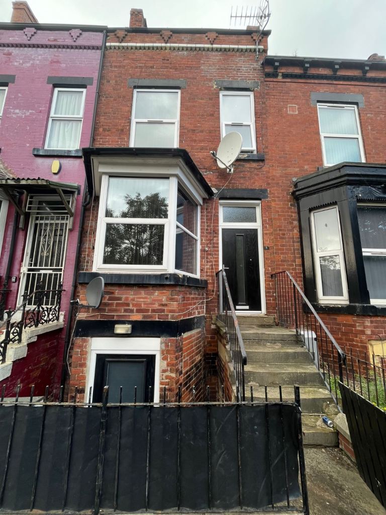 House Gipton Street in Leeds