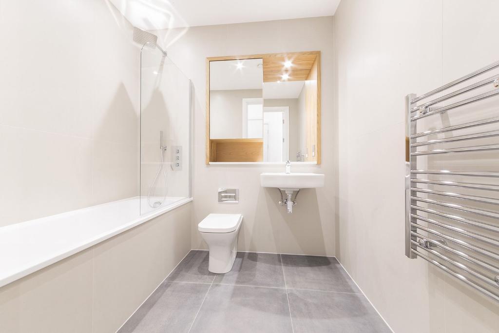 Flat Bath Road in Slough