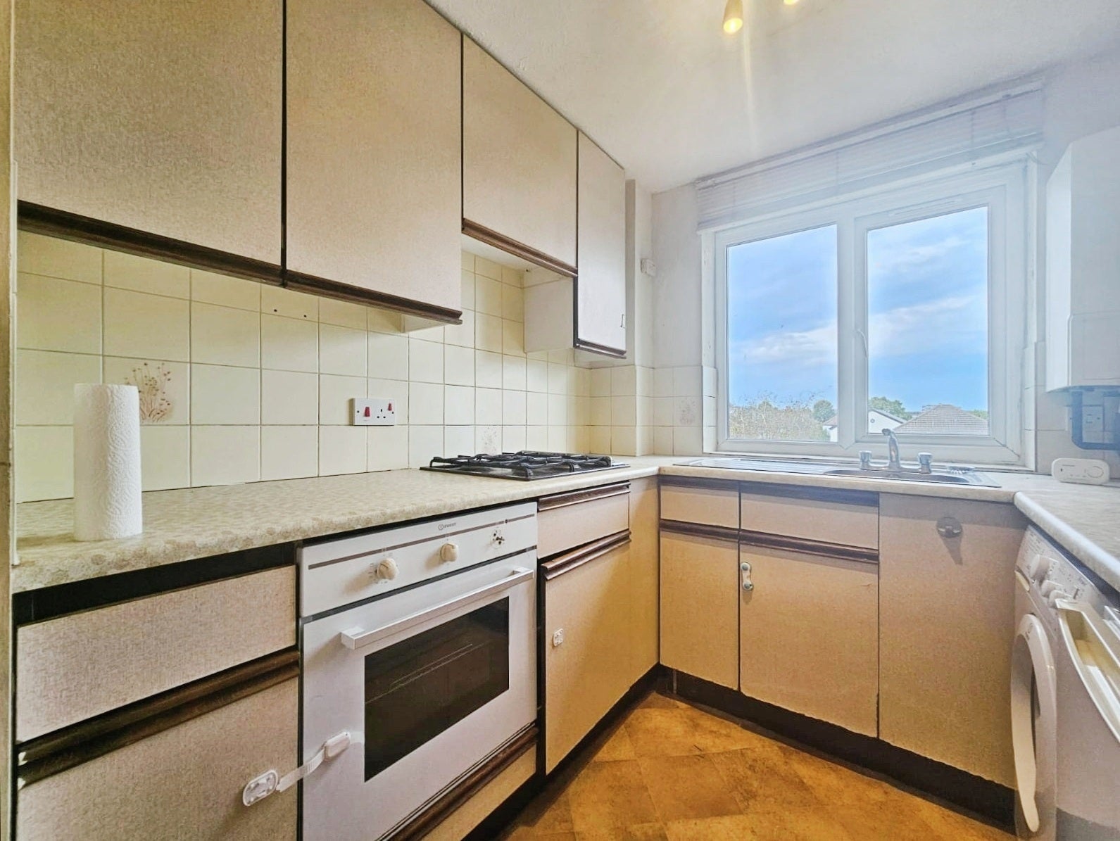Flat Laleham Road in Borough of Spelthorne
