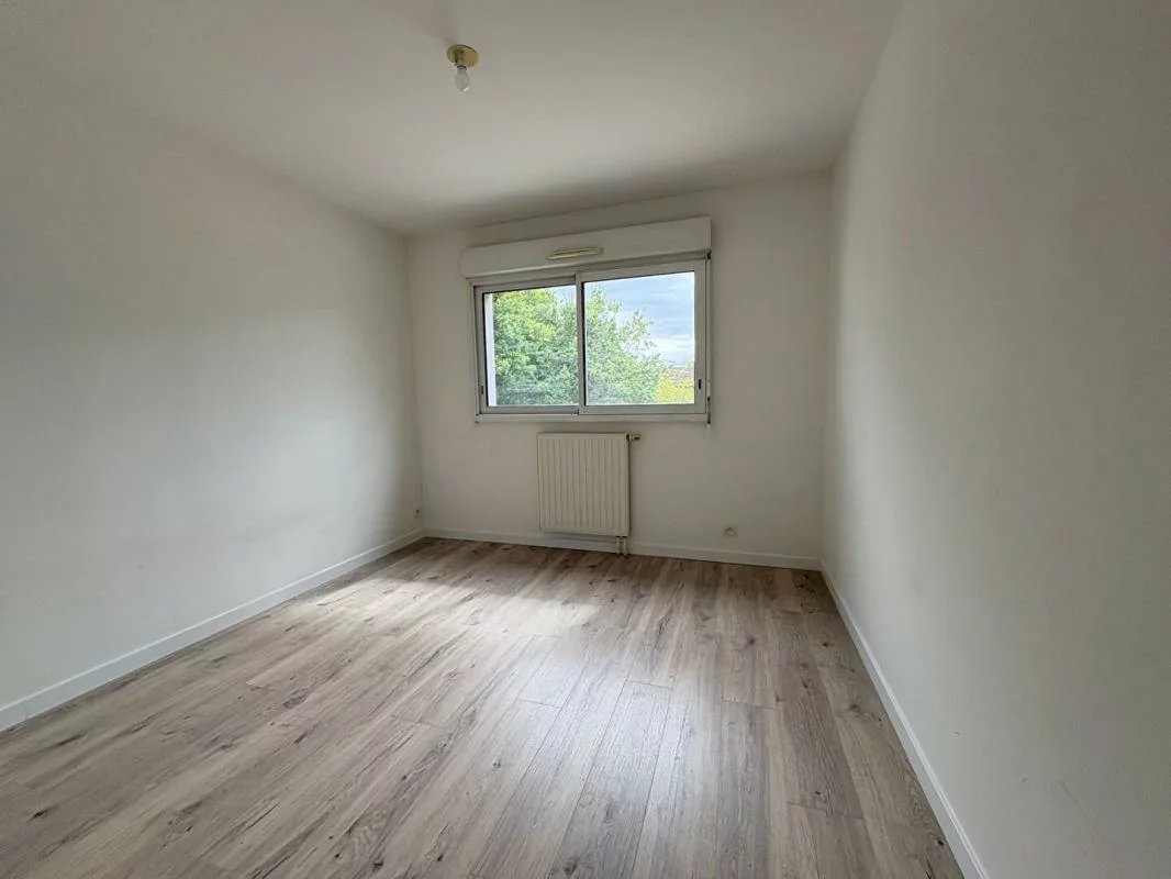 Appartement Rue Charles de Kergariou à Rennes